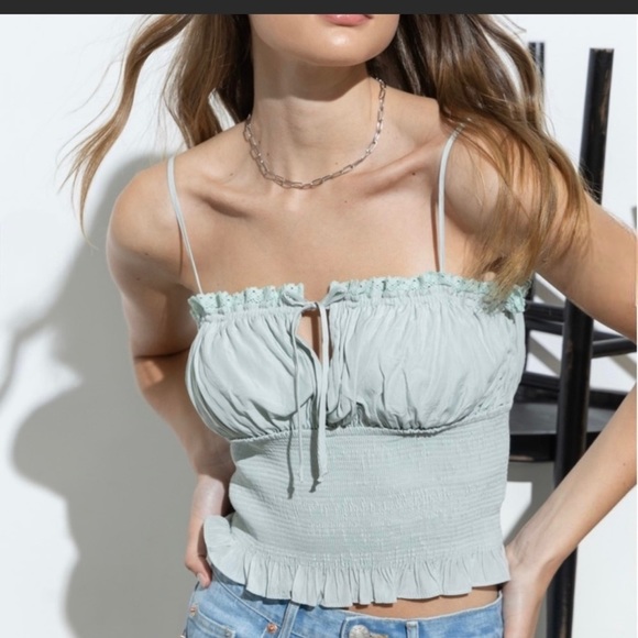 Olivia smocked crop top - Picture 4 of 7